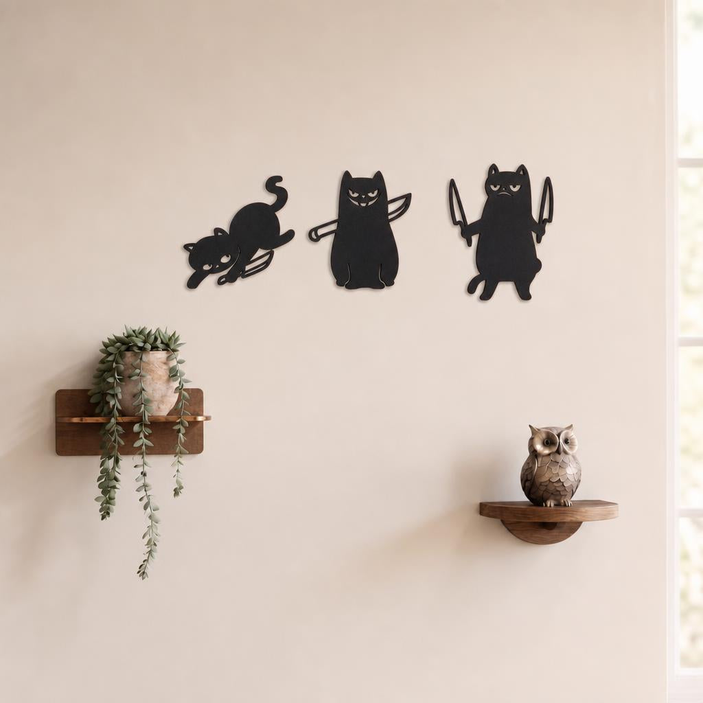 Trío de Gatos Enojados